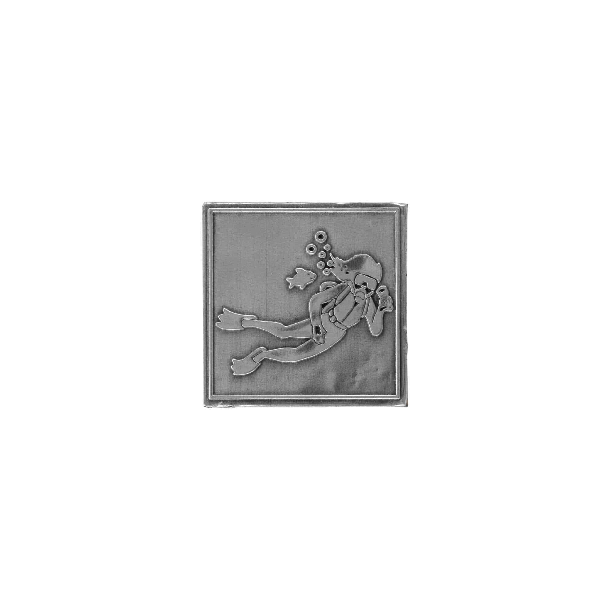 Zinnetikett «Taucher», quadratisch, Metall, silber