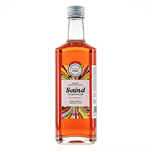 Glasflasche Schraubverschluss Logo Produktbeispiel: grosse Glasflasche Schraubverschluss und Logodesign